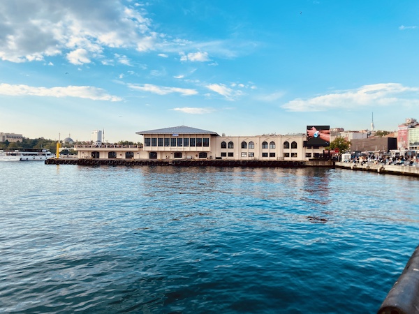 Kadıköy Pier - Photo by Erdinc ELHAN Kadıköy Pier - Photo by Erdinc ELHAN