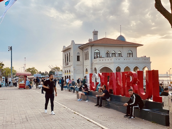 Kadıköy Rıhtım - Photo by Erdinc ELHAN Kadıköy Rıhtım - Photo by Erdinc ELHAN