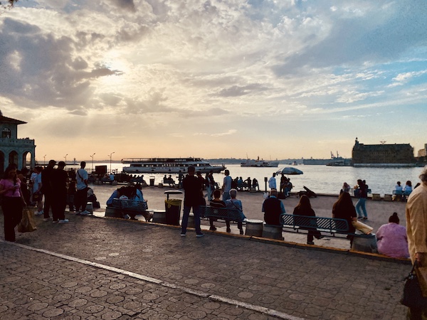 Kadıköy - Photo by Erdinc ELHAN Kadıköy - Photo by Erdinc ELHAN